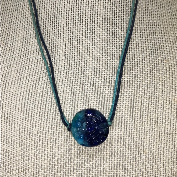 Fussed cristal Blue Necklace 🌞 - Picture 1 of 6